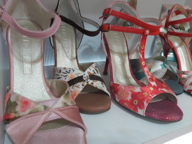 A picture of some Felicitas ladie's shoes